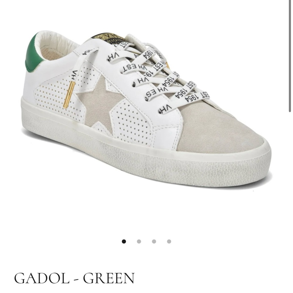 Havana Star Sneakers